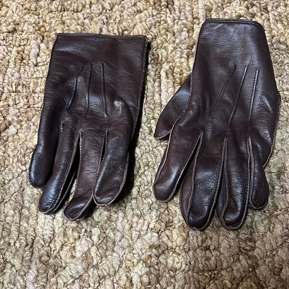 Coach brown men’s gloves light wear see picture